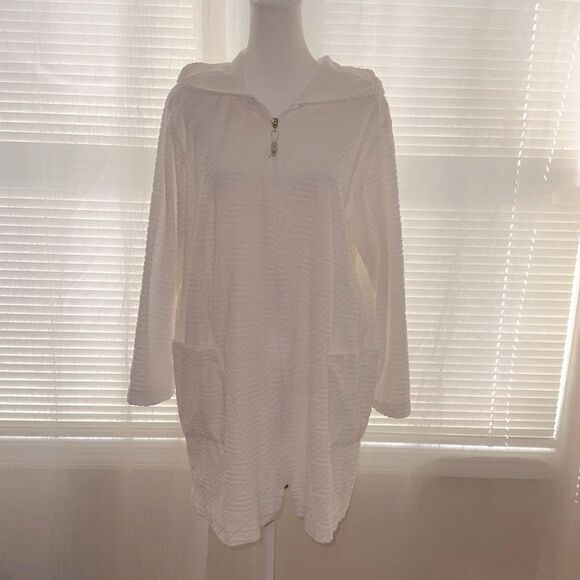 Dotti M White Terrycloth Textured Full Zip Hooded Robe Swim Coverup - Picture 1 of 14